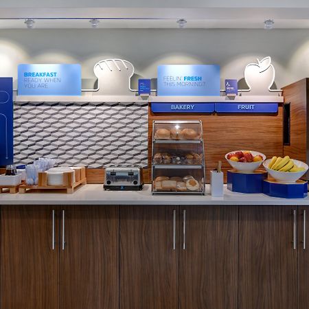 Holiday Inn Express & Suites Memorial - Citycentre By Ihg Χιούστον Εξωτερικό φωτογραφία